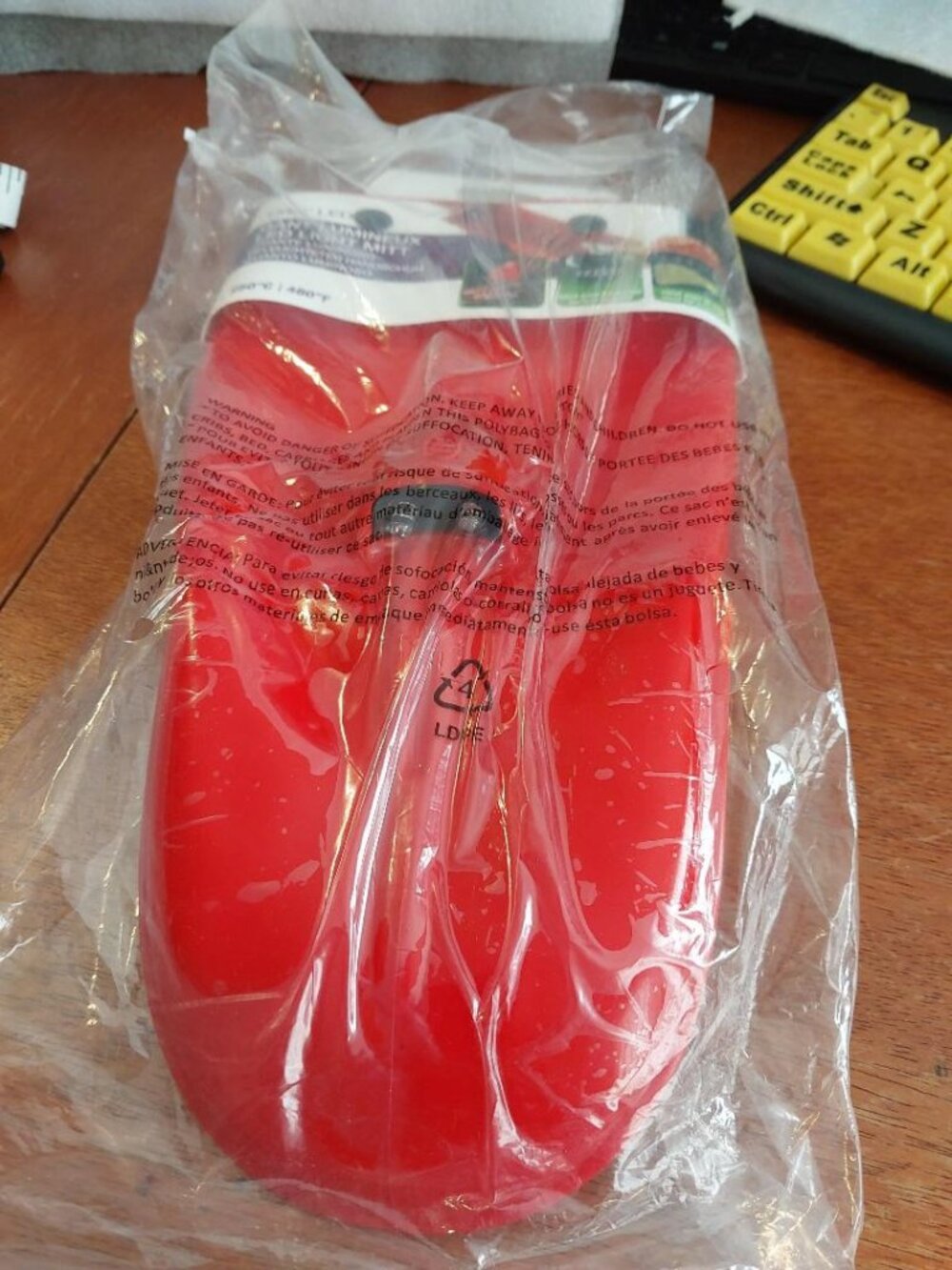 NEW TAG ! Mastrad Silicone Oven Mitt W Led Light Red